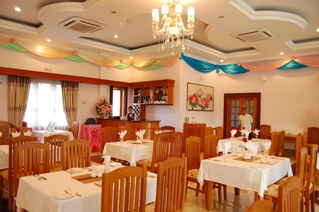 The Golden Lake Hotel Naypyidaw Extérieur photo